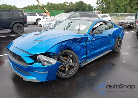 2021 Ford Mustang Ecoboost Fastback z USA, uszkodzony, nr VIN 1FA6P8TH2M5134917